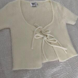 Fuzzy Princess Polly 🤍 Cream Ribbed Crop Top with Tie Front, size S/M